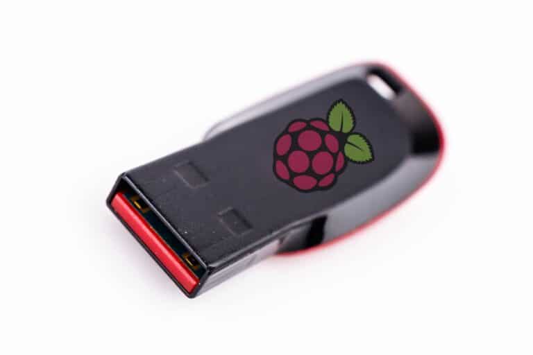 How To Mount a USB Drive On The Raspberry Pi (3 ways)