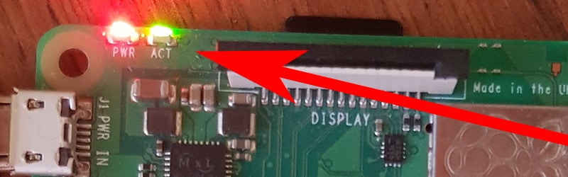 Uredelighed grinende Rød How To Easily Disable Status LEDs On Raspberry Pi – RaspberryTips