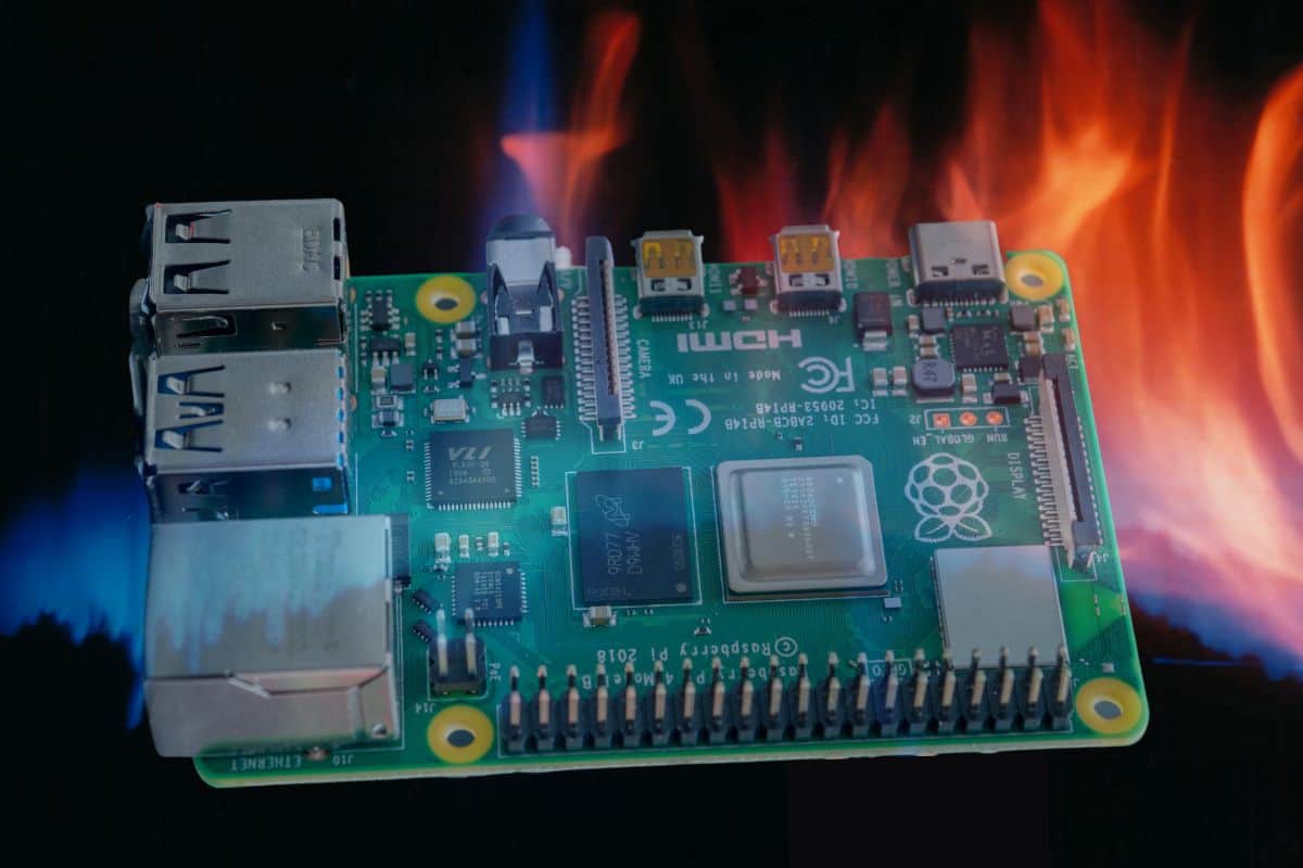 Raspberry Pi Temperature Limits Monitoring Cooling And More Raspberrytips 4243