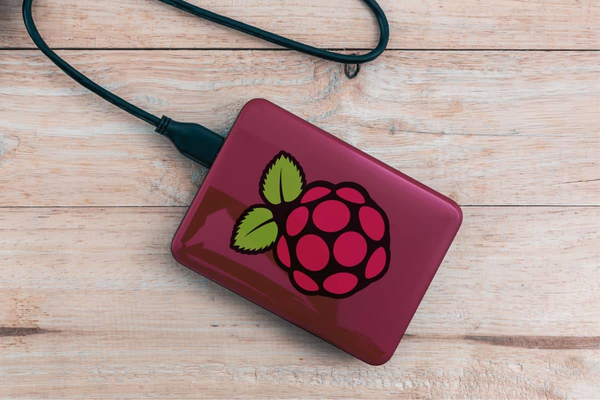 can you connect external hard drive to raspberry pi