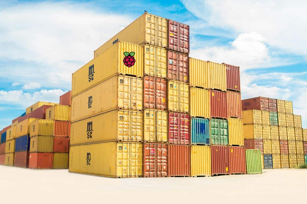 docker compose containers - frank mckenna/Unsplash